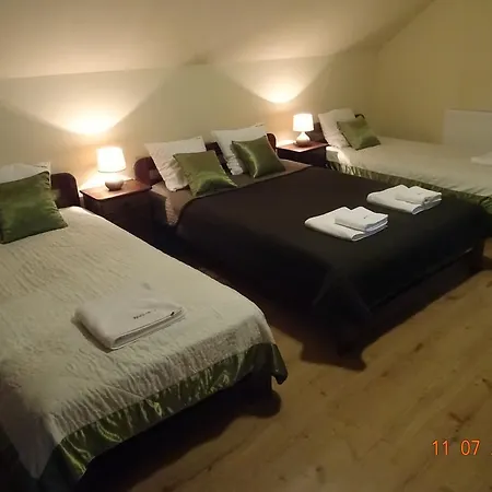 Vendégház Zlotyogrod 3*